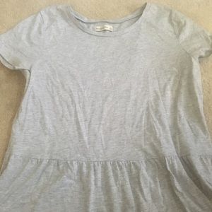 Grey peplum tee 👚